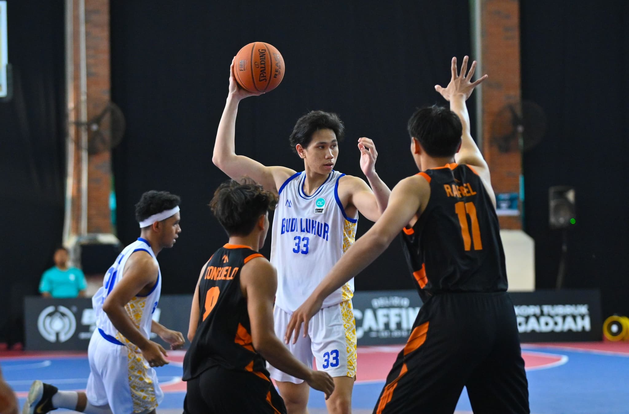 Grup B: UBL Redam Perlawanan Unsada